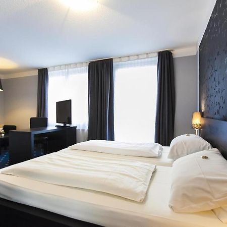 Hotel Am Berliner Platz Langenfeld  Luaran gambar