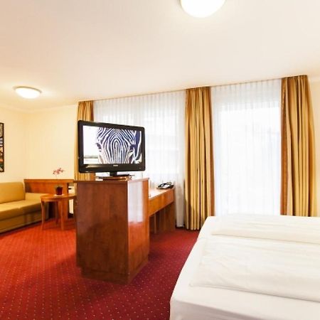 Hotel Am Berliner Platz Langenfeld  Bilik gambar